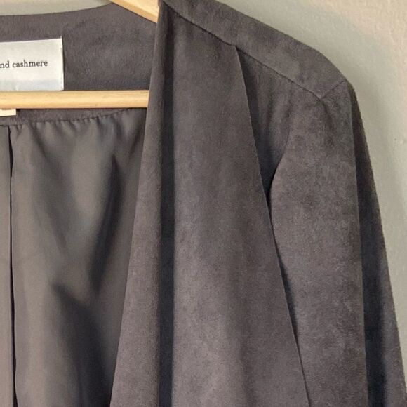 Cupcakes and cashmere faux suede gray jacket M - Picture 3 of 8